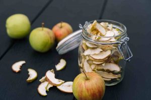 baked apple chips