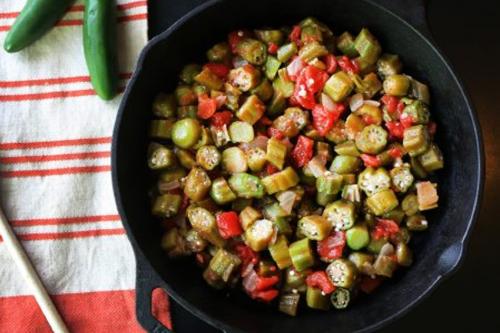 spicy okra and veggies in skillet